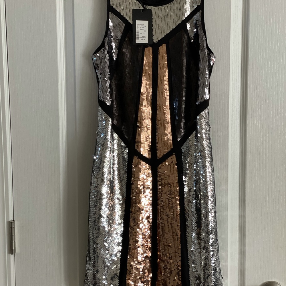 FATE Elegant Sequined Shift Dress. New With Tags. Size Small - Picture 11 of 11